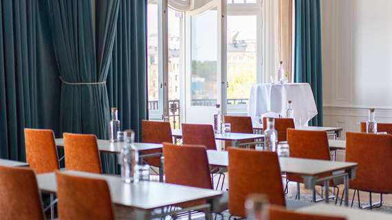 Boka 7A Strandvägen