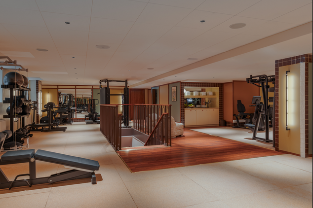 SLVK- Gym